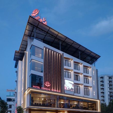 Hotel Cordial Sopanam トリバンドラム エクステリア 写真