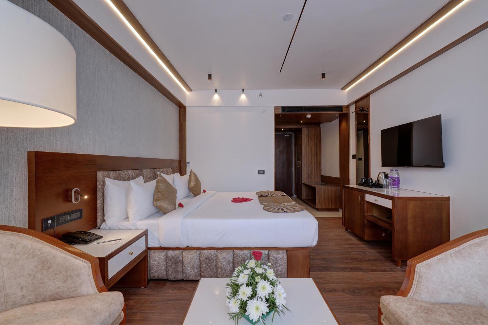 Hotel Cordial Sopanam トリバンドラム エクステリア 写真