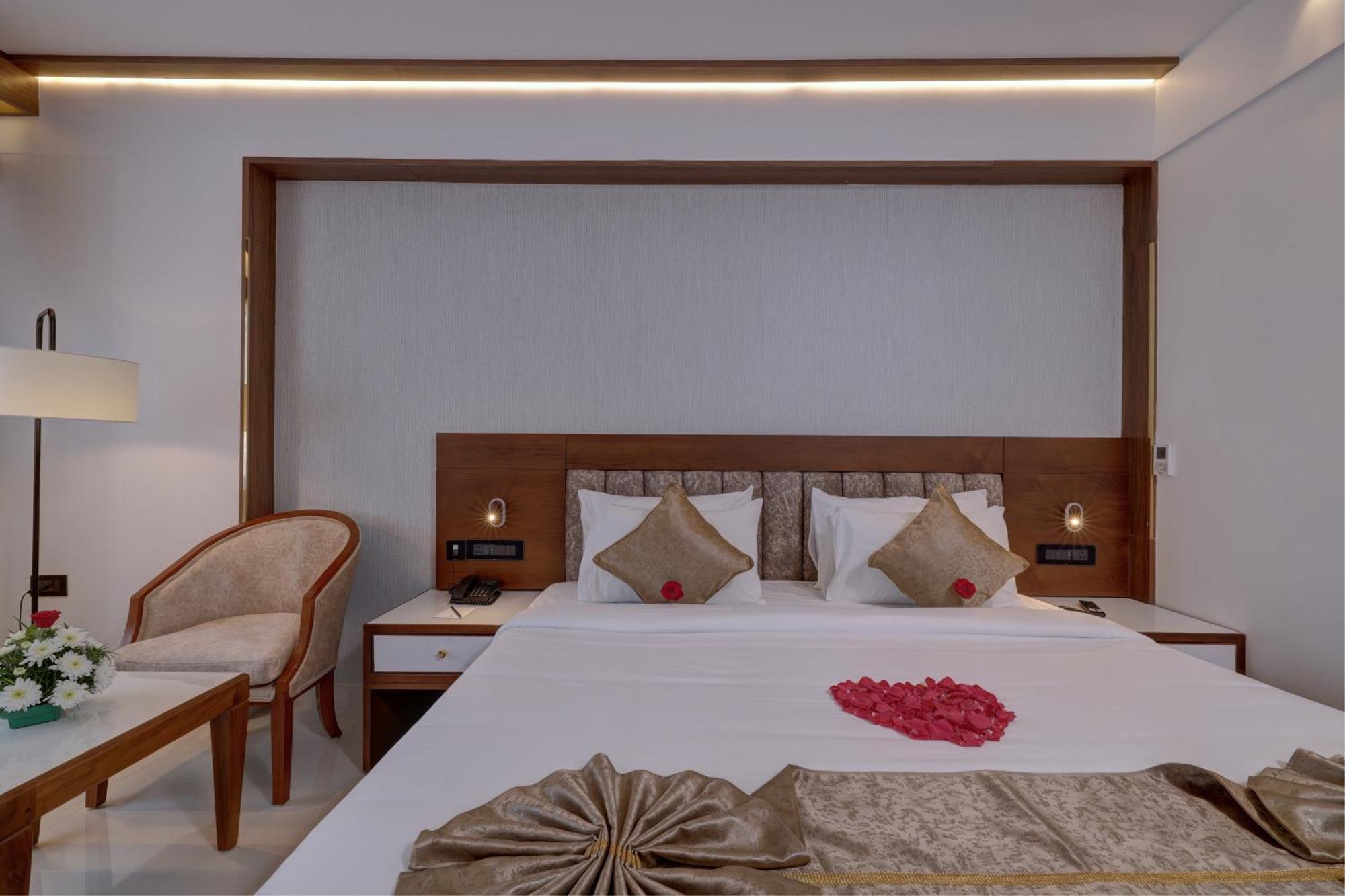 Hotel Cordial Sopanam トリバンドラム エクステリア 写真
