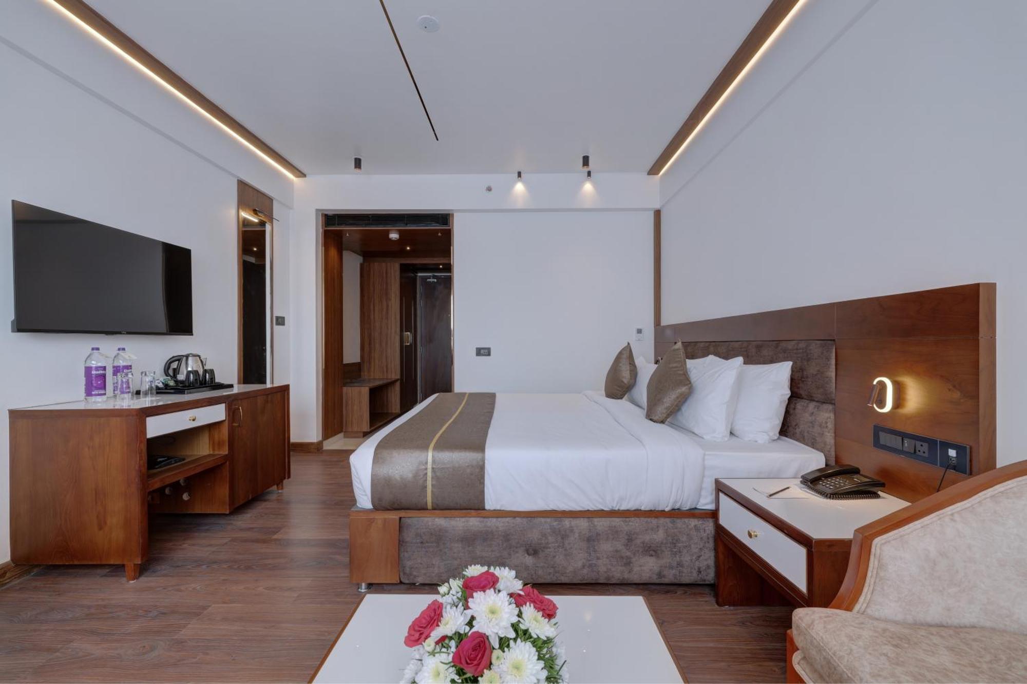 Hotel Cordial Sopanam トリバンドラム エクステリア 写真