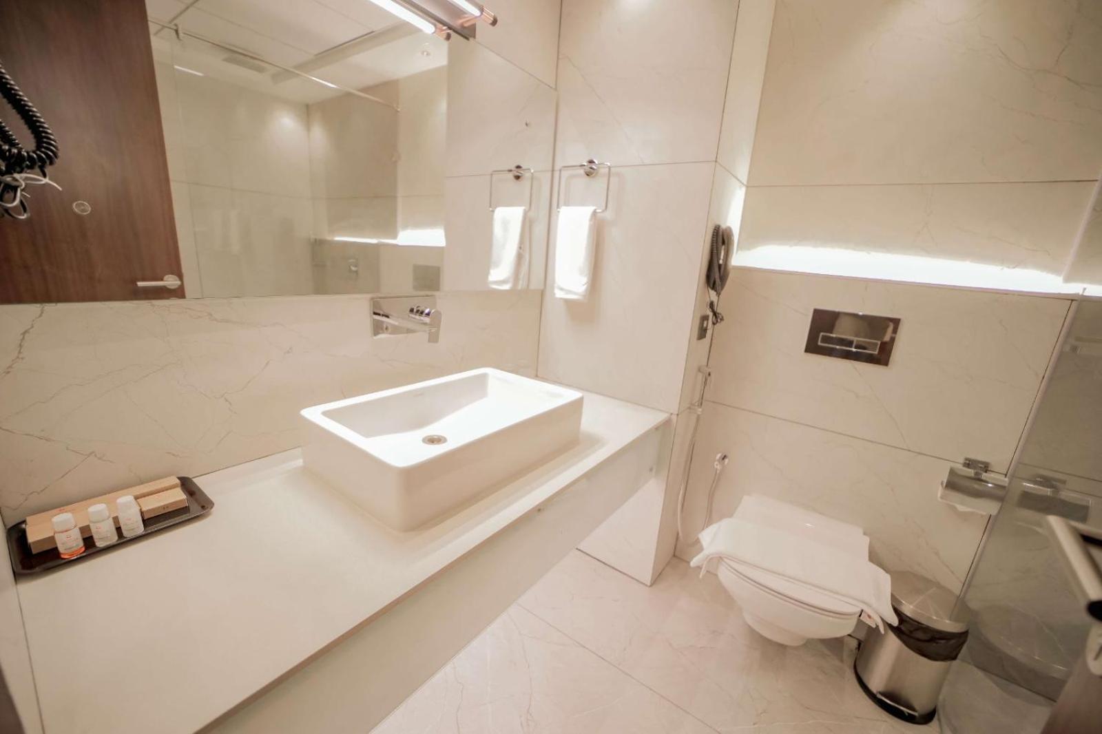 Hotel Cordial Sopanam トリバンドラム エクステリア 写真