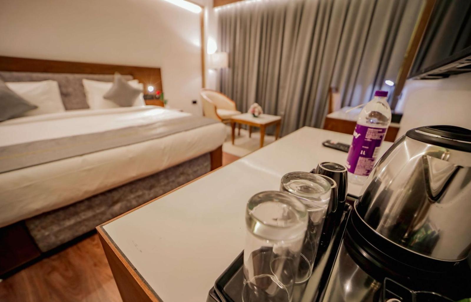 Hotel Cordial Sopanam トリバンドラム エクステリア 写真