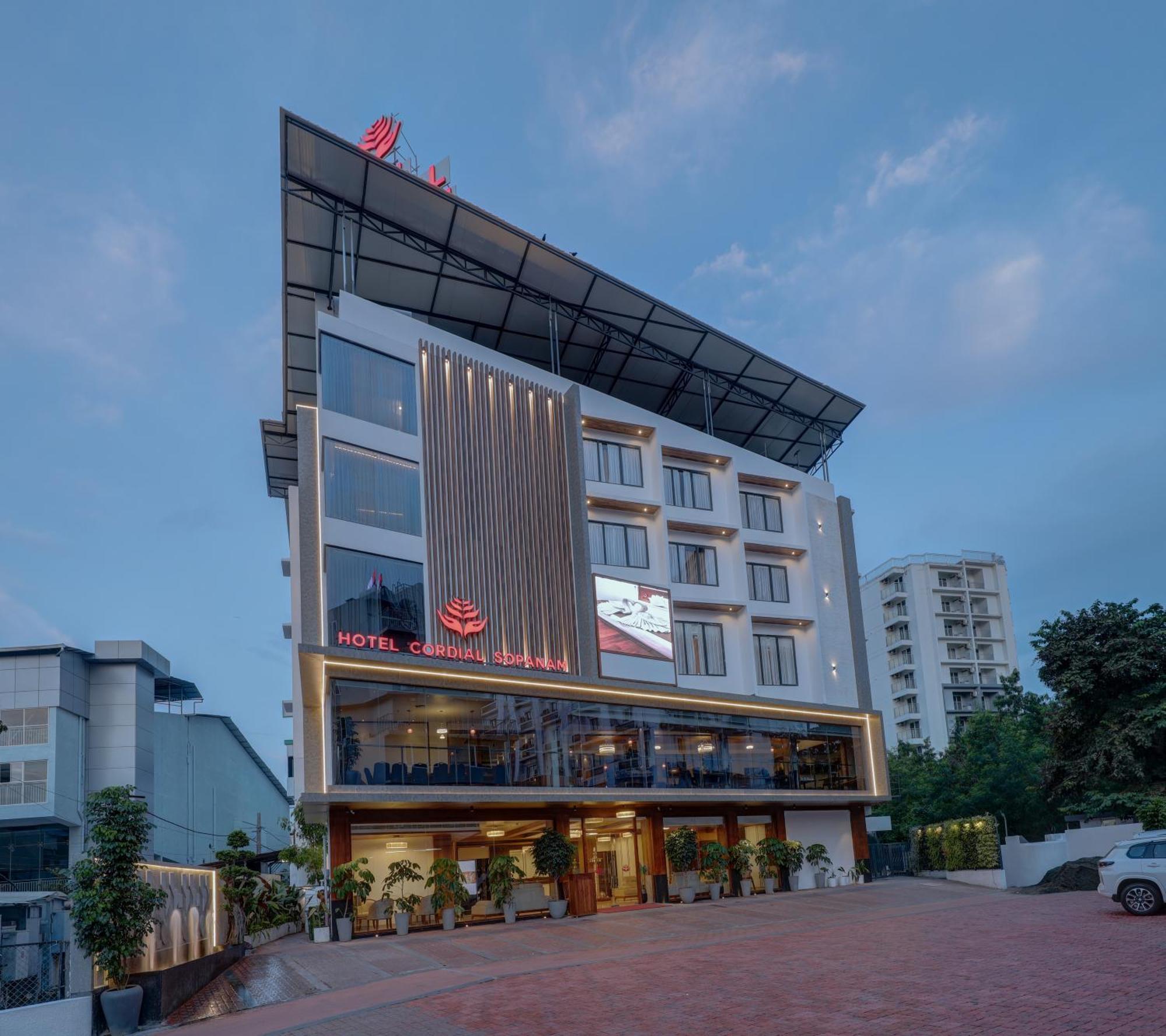 Hotel Cordial Sopanam トリバンドラム エクステリア 写真